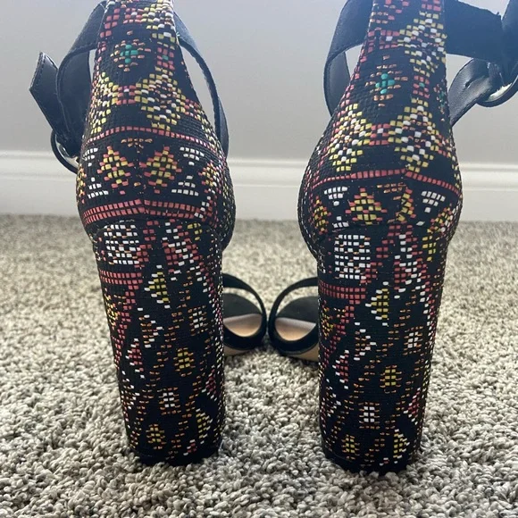 Mix No 6 Avery Sandal - Picture 3 of 9